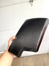 Load image into Gallery viewer, E-SERIES CARBON FIBER ARMREST COVERS