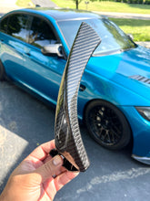 Load image into Gallery viewer, DOOR PANEL HANDLES (CARBON FIBER) - E &amp; F-SERIES