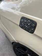 Load image into Gallery viewer, CARBON FIBER GAS LIDS - ALL MODELS