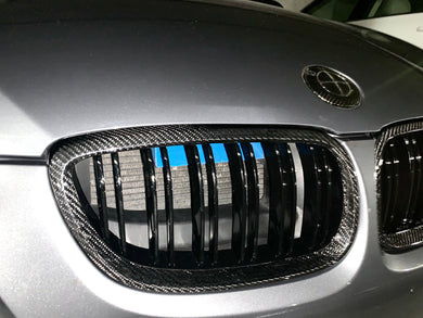 CARBON FIBER F8X STYLE GRILLES